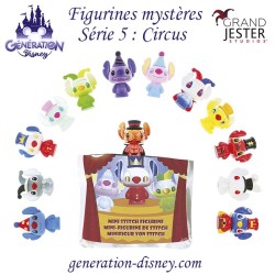 Une figurine mystère Stitch...